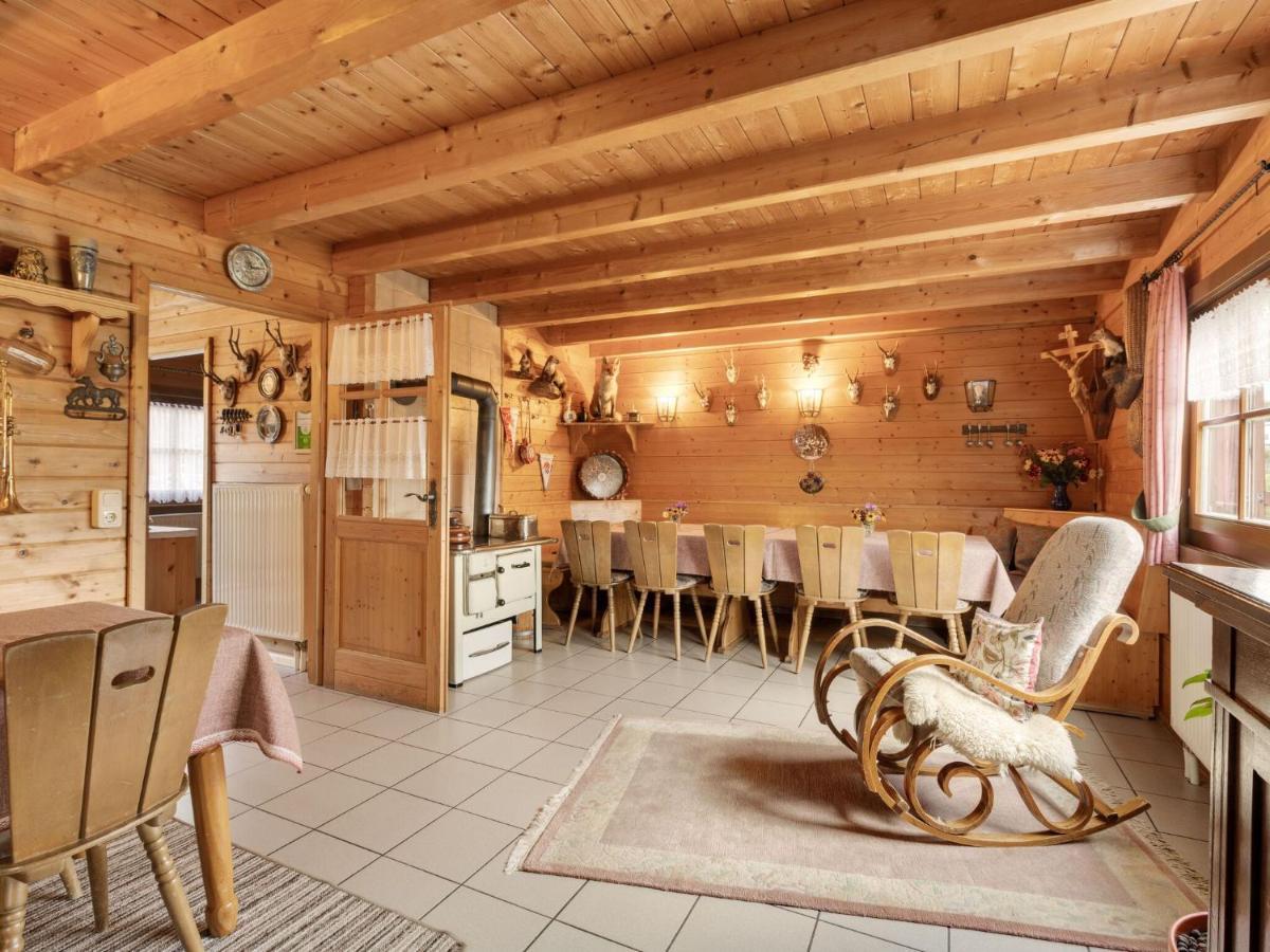 Chalet In Hinterrod Thuringia With Sauna Eisfeld Bagian luar foto