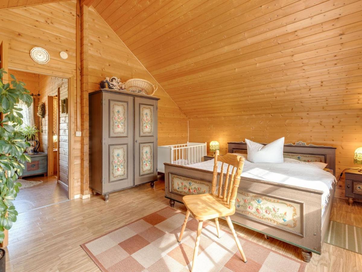 Chalet In Hinterrod Thuringia With Sauna Eisfeld Bagian luar foto