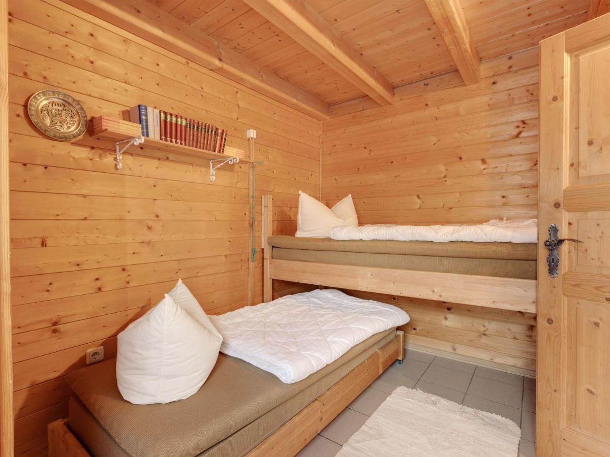 Chalet In Hinterrod Thuringia With Sauna Eisfeld Bagian luar foto